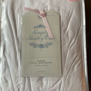 Original Shabby Chic brand. Full ruffled bed skirt. Never been opened.
